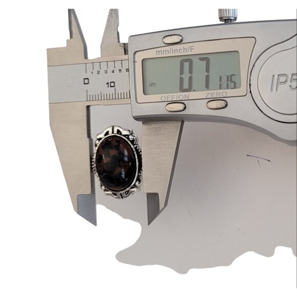 1928 Brand Faux Mahogany Jasper Lucite Cab Clip On Earrings K153 - Picture 8 of 10